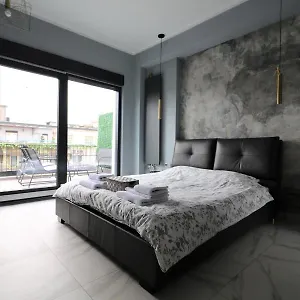 Deluxe Skyline Retreat - Old Town Appartamento